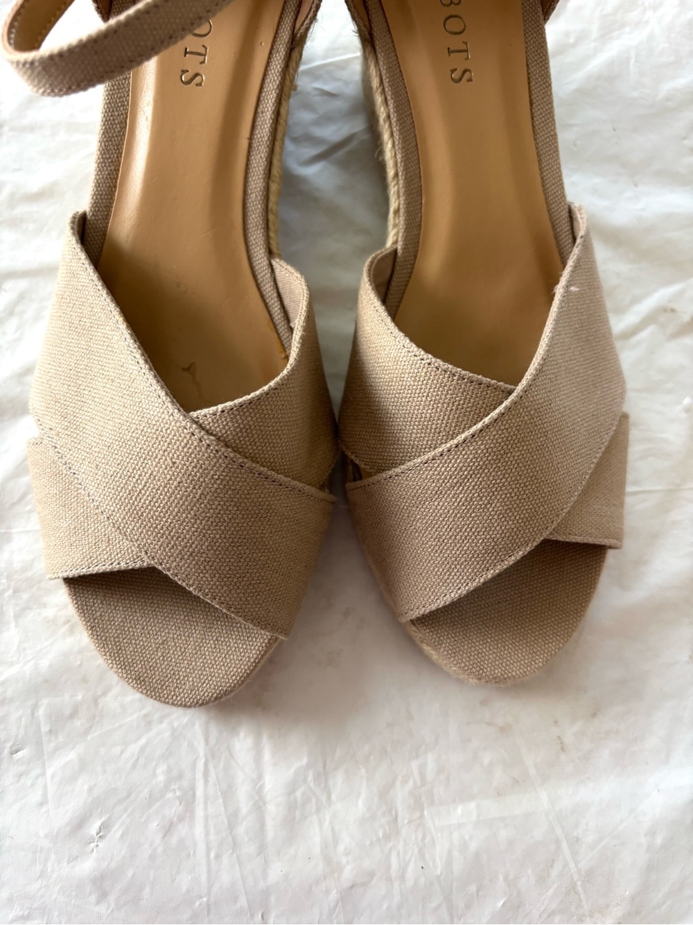 NWOT Talbots Tan Lurex Canvas Platform Wedge Sandals SZ 8.5 - Picture 8 of 14